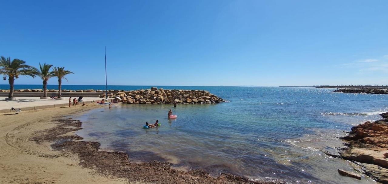 New 2020 Residencial Aqua Beach -Apartment Torrevieja Center Екстер'єр фото